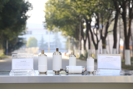 廠家如何采購真空滅弧室？根據(jù)需求進(jìn)行采購！